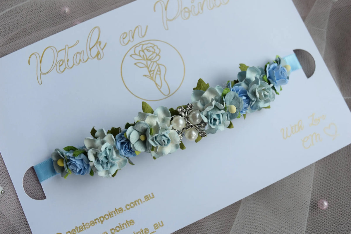Aqua Perle Bun Wrap - Petals en Pointe