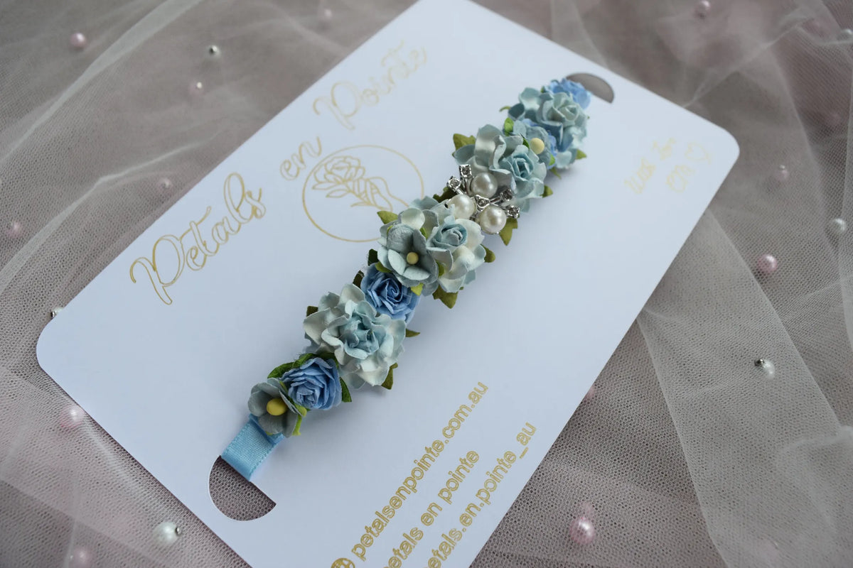 Aqua Perle Bun Wrap - Petals en Pointe
