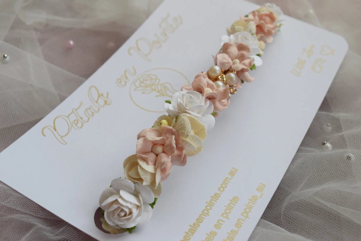 Blush Serenité Bun Wrap - Petals en Pointe