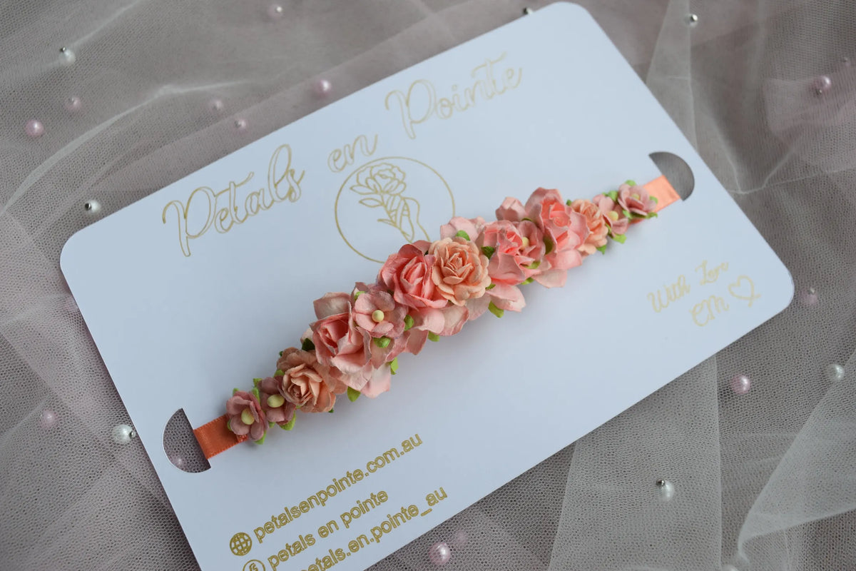 Coral Étude Bun Wrap - Petals en Pointe