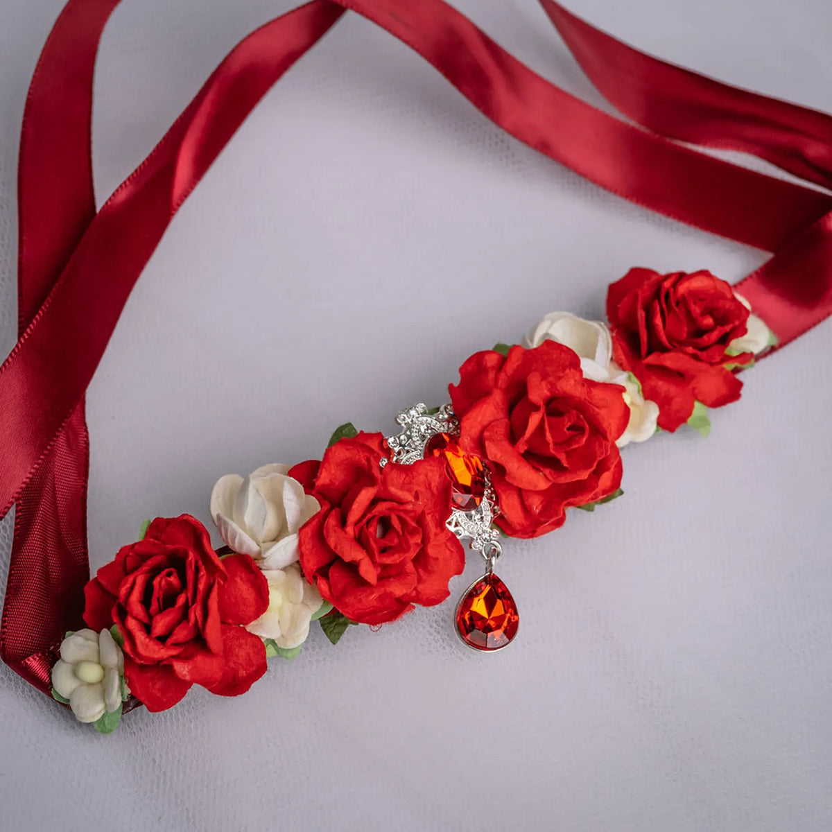 Crimson Éclat Bun Wrap - Petals en Pointe