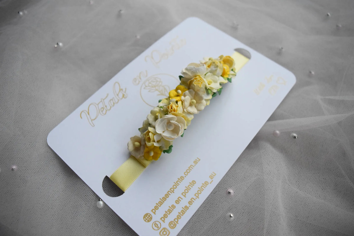 Golden Lumiere Bun Wrap - Petals en Pointe