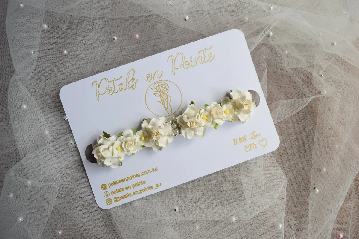 Ivory Pearl Couronne Bun Wrap - Petals en Pointe