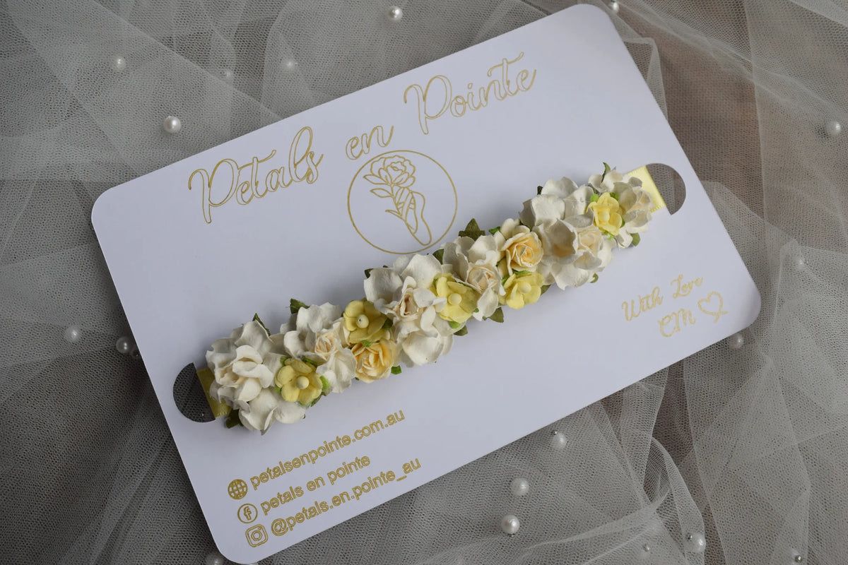 Ivory Soleil Bun Wrap - Petals en Pointe