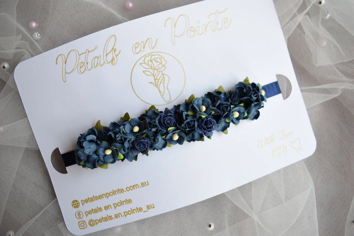 Midnight Blue Élégance Bun Wrap - Petals en Pointe