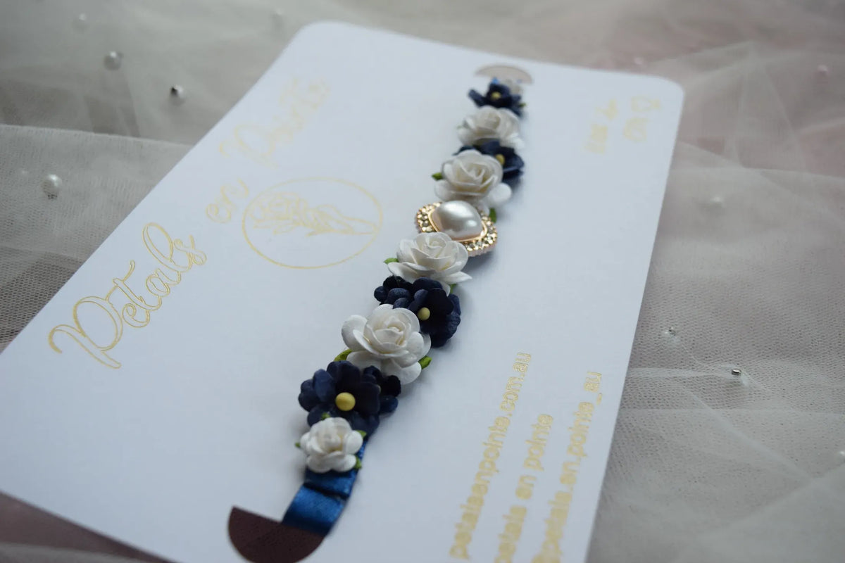 Midnight Serenade Bun Wrap - Petals en Pointe
