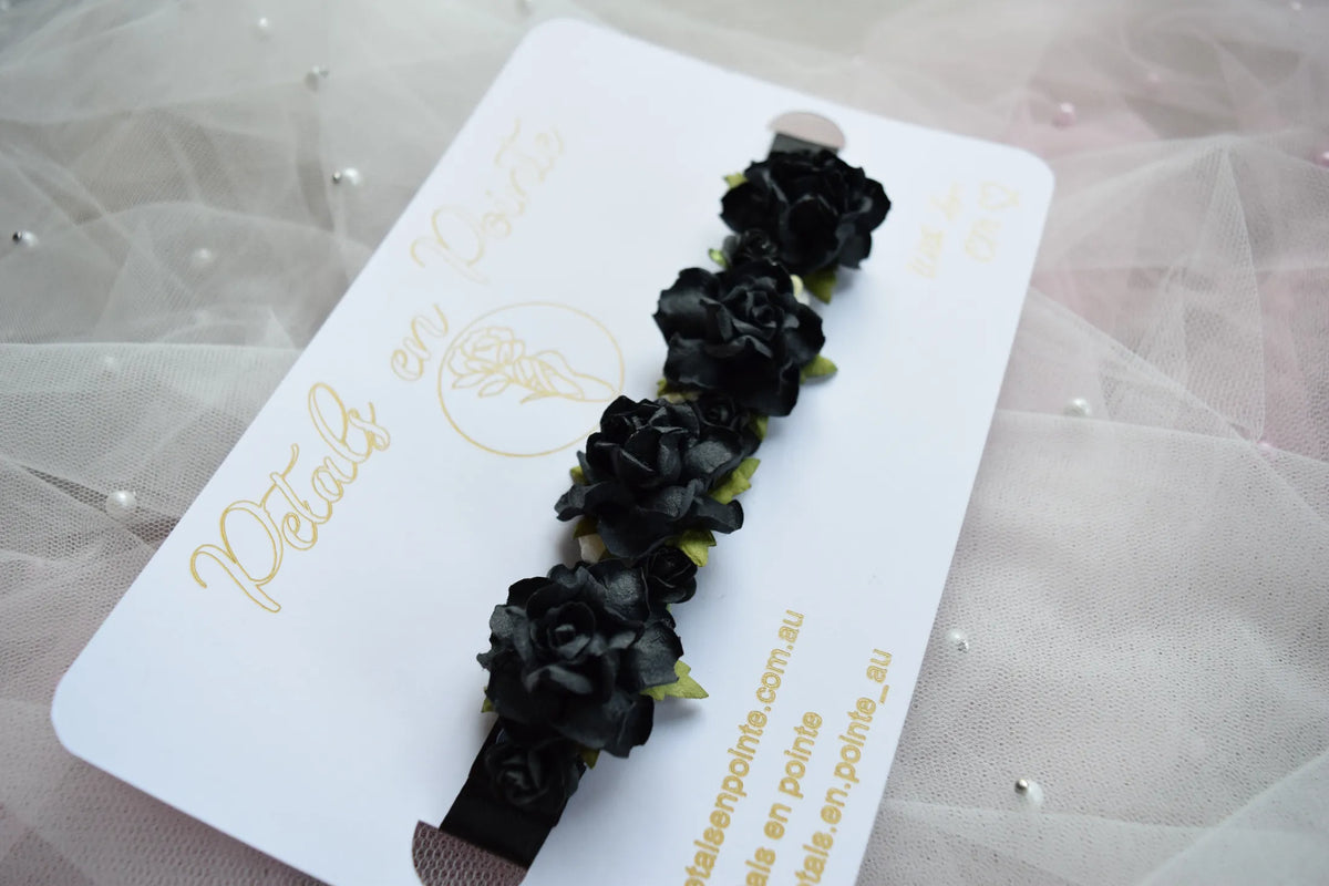 Noir Nocturne Bun Wrap - Petals en Pointe