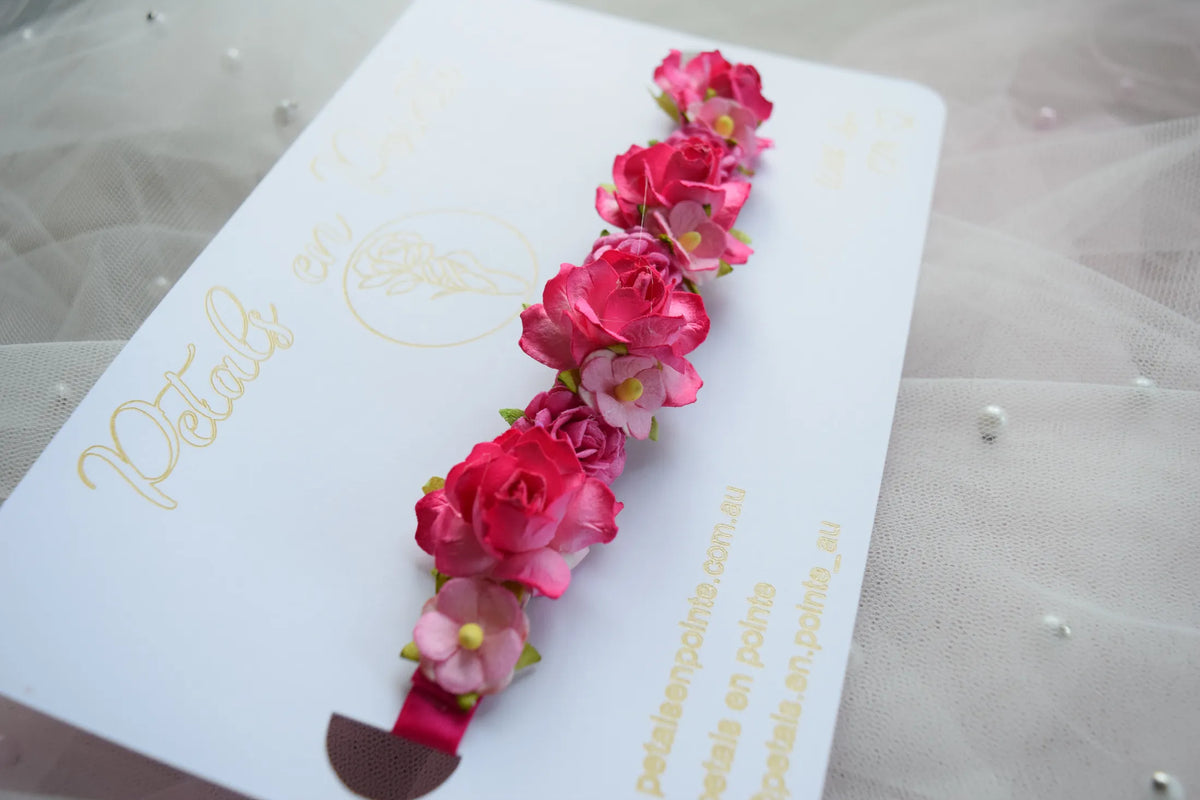 Rosé Brillante Bun Wrap - Petals en Pointe