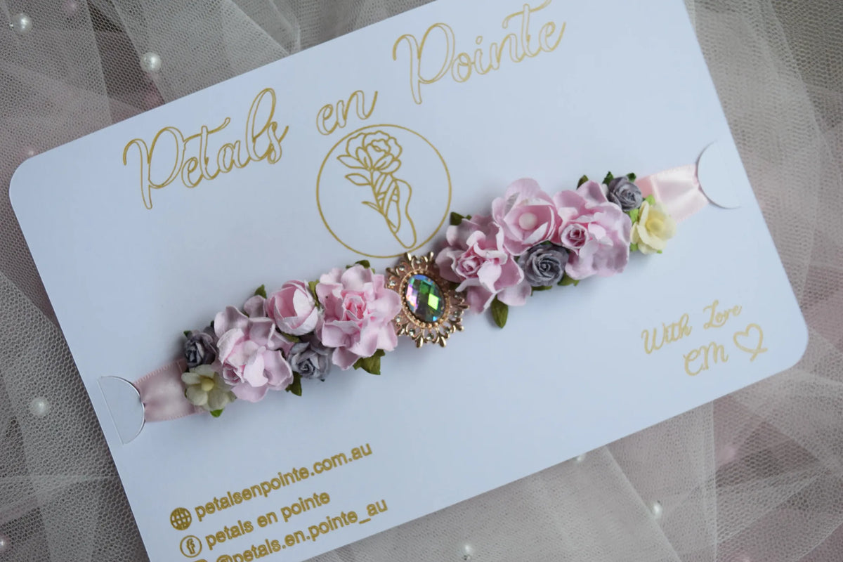 Rose Lumière Bun Wrap - Petals en Pointe