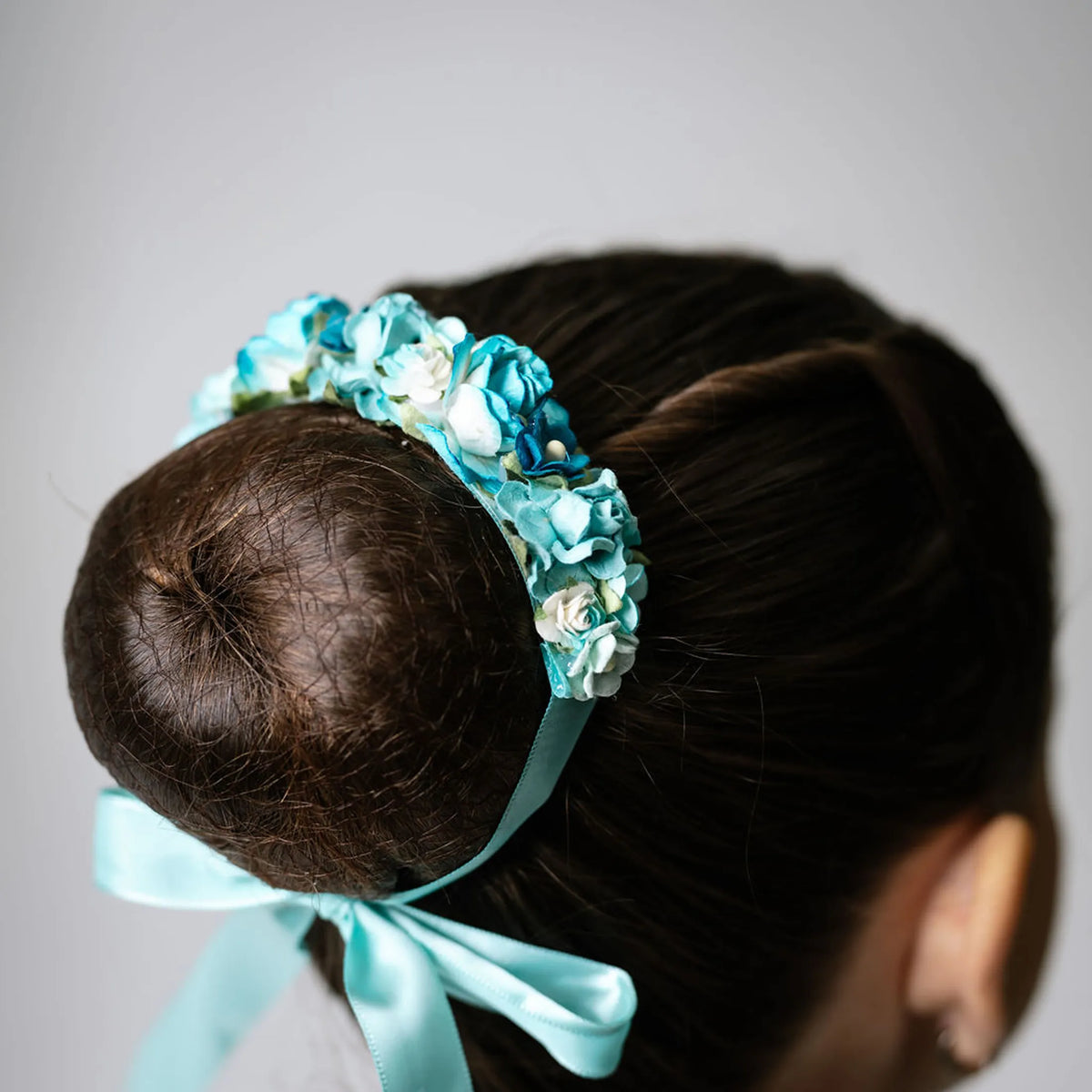 Turquoise Vivace Bun Wrap - Petals en Pointe