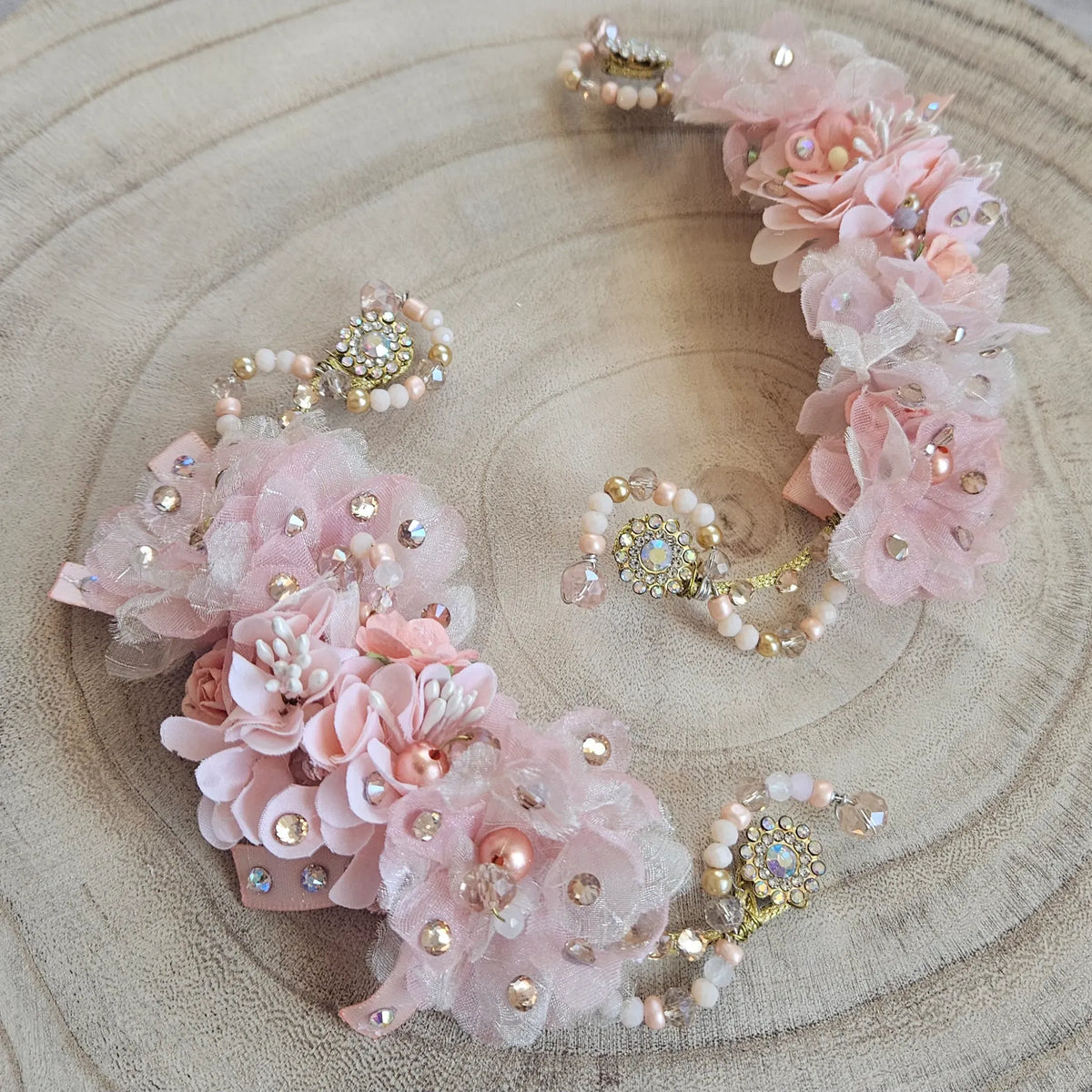 Headpiece